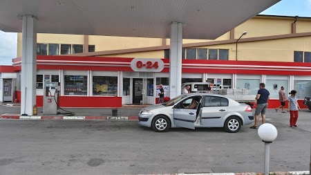 Бензиностанция BG OIL