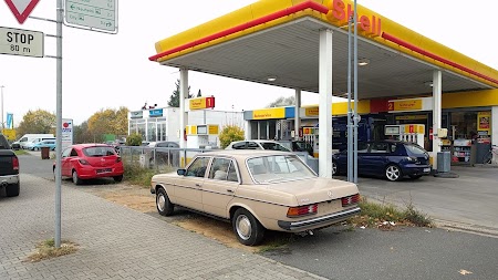 Shell Ruesselsheim, Astheimer Str